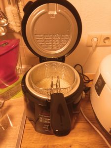 Tefal FW 5018  Easy Fry Oven & Grill Kunden-Foto 2