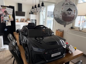 Audi RS6 - Kinder Elektroauto - 12V - mit Fernbedienung - Schwarz Kunden-Foto 1