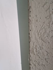 QUEST Rohová lišta PVC 20x20mm, 2m, Samolepicí, tvrdý ochranný roh na zeď, KTK, L profil, světle zelená Fotografie od zákazníka č. 1