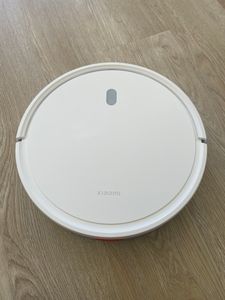 Xiaomi Saugroboter S40C, beutellos, 0,52 l, Weiß Kunden-Foto 7