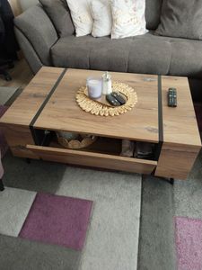 Couchtisch ONYX LOFT auf Beinen Flagstaff Eiche Kunden-Foto 2