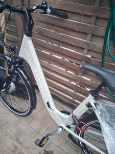 Zündapp Z600 City E Bike Damen 28 Zoll türkisblau Kunden-Foto 4