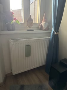 Relaxdays Luftbefeuchter Heizung, 4er Set, Wasserverdunster für Heizkörper, inkl. Haken zum Aufhängen, Keramik, hellgrau Kunden-Foto 3