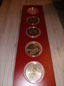 100st Münzkapseln Kapseln Caps 27mm für 2 Euro Münzen Coin mit Box Kunden-Foto 1
