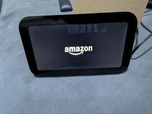 Amazon Echo Show 5 (3 gen.), Amazon Alexa, Rechteck, Schwarz, Android, Fire OS, iOS, 14 cm (5.5"), MediaTek Kunden-Foto 2