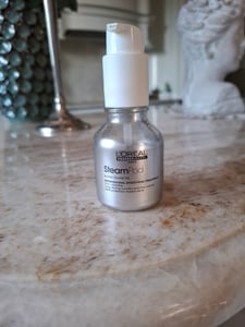 L'Oréal Professionnel Steampod Protecting Concentrate sérum protecteur pour tous les types de cheveux 50 ml Photo du client 1