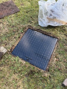 Pokrywa MC60, 600x600 mm, kanałowa, czarna, maks. 150 kg Zdjęcie produktu od klienta nr 1