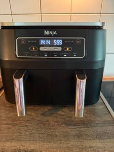 Ninja AF300, Teplovzdušná fritéza, 7,6 L, 6,7 kg, 40 °C, 240 °C, Dvojitý Fotografia od zákazníka č. 1