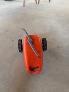 GARVIDA Selbstfahrender Rasensprenger Sprinkler gleichmäßige Bewässerung Gartenpflege Kunden-Foto 1