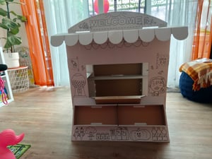 Negozio/stand di cartone per bambini Foto del cliente 1
