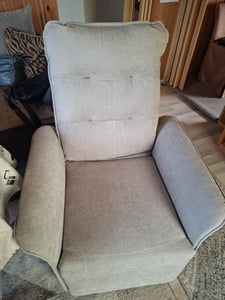 FLEXISPOT Elektrischer Relaxsessel mit Liegefunktion, Verstellbarer TV- & Fernsehsessel 105°–155° Rückenlehne & Fußstütze (Lichtgrau) Kunden-Foto 2