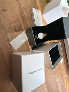Dámske hodinky EMPORIO ARMANI AR1907 + krabička Fotografia od zákazníka č. 1