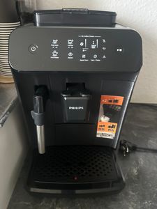 Philips Kaffeevollautomat 1200 Series, 2 Kaffeespezialitäten, Schwarz (EP1220/00) Kunden-Foto 8