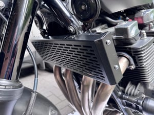ZIEGER Protège radiateur compatible avec Yamaha XJR 1300 noir Photo du client 1