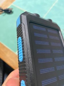 Solar Powerbank, Tragbares Ladegerät, Solar Ladegerät, Externer Akku, 30000mAh Power Bank, für Smartphones, Tablets und mehr Kunden-Foto 3