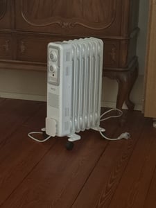 ECG OR 1570 | Ölradiator | Äußerst leise | 500 / 1000 / 1500 W | Grau | Kunden-Foto 1