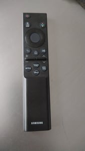 Originale  Samsung Monitor Fernbedienung S43BM70 | S32BM70 | S32BM50 | S32BM70 | S27BM50 Kunden-Foto 1