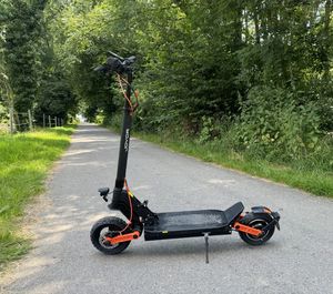 JOYOR S5 ABE- Faltbar Elektroroller - 500W Motor 48V13AH Akku 10 Zoll Reifen - Schwarz Kunden-Foto 16
