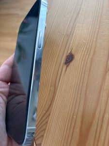 Apple iPhone 14 Pro, 15,5 cm (6.1"), 2556 x 1179 Pixel, 128 GB, 48 MP, iOS 16, Gold Kunden-Foto 1