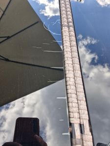 tectake® Rattan Sitzgruppe wetterfest platzsparend zusammenschiebbar 13-teilig inkl. Schutzhülle 20 Polster bis 12 Personen in natur/dunkelgrau Kunden-Foto 2