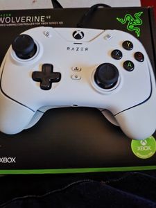 Razer Wolverine V2 Wirel. Chroma Xbox Sr./Win.Xbox Cont. Kunden-Foto 3