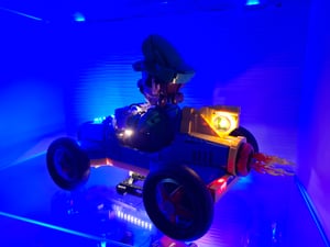 LEGO Super Mario: Mario Kart: Luigi en Turbobooster - Nintendo figuur en auto modelbouw voor volwassenen - Verzameling gaming merchandise - Cadeau-idee voor mannen, vrouwen en fans - 72050 Klantenfoto 4