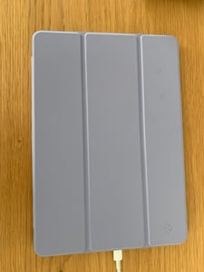 Fintie Hülle für Samsung Galaxy Tab S10 Lite/S10 FE/S9 FE 10.9" & S9 11" Tablet mit Stifthalter, Ultradünn Schutzhülle mit Translucent Rückseite Cover und Auto Schlaf/Wach Funktion, Pastellviolett Kunden-Foto 1