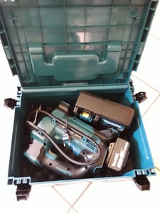 Akumulátorový kompresor Makita DMP 181 RG1J 18 V 11,1 bar + 1x akumulátor 6,0 Ah + nabíjačka + Makpac Fotografia od zákazníka č. 1