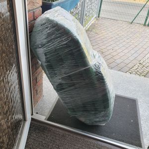 Rasenteppich Easy Grau 400 x 1000 cm – – Kunstrasen in Nadelfilz-Struktur (flach) – Outdoor Bodenbelag für Balkon, Terrasse & Pool Kunden-Foto 7