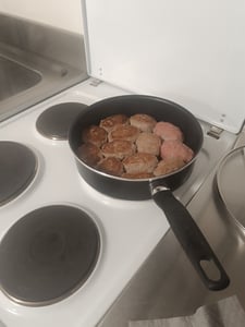 Tefal Start'easy C26732, Kolo, Sauté panvica, Čierna, Titán, Hliník, Termo indikátor Fotografia od zákazníka č. 1