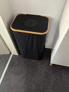 100L Pfandflaschen Aufbewahrung,Pfandflaschen Sammelbehälter,Altglas Aufbewahrung für Pfandflaschen,Faltbarer Flaschensammler Leergut,(Schwarz) Kunden-Foto 1