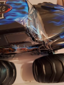 RC-Auto Monster Truck Ferngesteuert mit Licht 360°Drehung Ferngesteuertes Auto Kunden-Foto 1