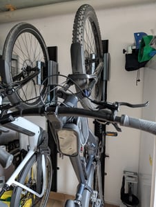 Handler Storage ABL12 automatischer Fahrradlift - Vertikale Fahrrad-Wandhalterung Kunden-Foto 3