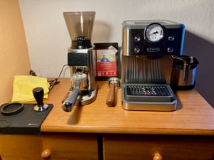AMZCHEF Kaffeemühle Elektrisch mit Abnehmbarem Halter für Siebträger und Behälter, Kaffeemühle Siebträger Elektrisch mit 48 Mahlgrad Einstellbar Kunden-Foto 4