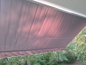 ALIGHTUP Marquise de balcon 250x120x(200-300) cm Marquise š€ bras articulšŠs Marquise š€ pinces Marquise solaire balcon sans percer - Ombrage terrasse & balcon Photo du client 8