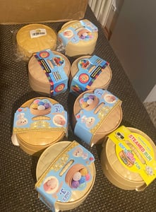 Dumpling Squishies 2026, superweiche Knödel mit Dampfgarer-Box, 10 cm großer Glitzer-Knödel-Dampfgarer, riesiger, extra großer Squishy-Knödel als Stressball und sensorisches Spielzeug zur Angstbewältigung für Kinder und Erwachsene Kunden-Foto 2