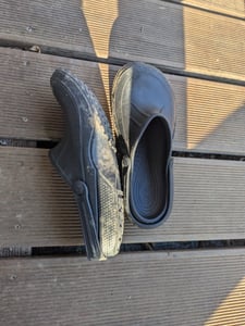 Clogs Gartenschuhe Badeschuhe Pantoletten Praxis geschlossen Gr. 37-49 Kunden-Foto 3