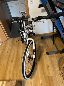 Bergsteiger Kodiak 29 Zoll Mountainbike, geeignet ab 170 cm, Scheibenbremse, Shimano 21 Gang-Schaltung, Vollfederung, Jungen-Fahrrad & Herren-Fahrrad Kunden-Foto 11
