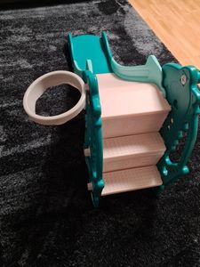 Fiqops Kinderrutsche Rutsche Gartenrutsche 4-in-1 Kinder Spielplatz mit Basketballkorb Wurfring Englisch-Lerngerät Grün Kunden-Foto 5