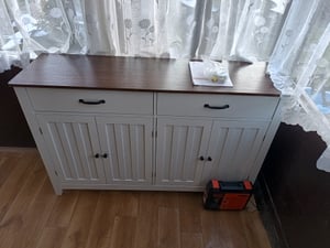 Credenza BEALIFE con 4 ante | 140x40x90 cm | MDF con angoli arrotondati e dispositivo antiribaltamento | Per sala da pranzo, soggiorno e corridoio | Marrone retrò  AP59 Foto del cliente 1
