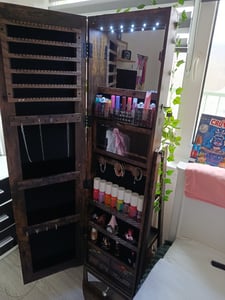 COSTWAY Schmuckschrank 360°, Spiegelschrank mit Ganzkörperspiegel, LED-Leucheten, Schublade & Haartrocknerhalter, Schmuckregal, Standspiegel, Schwarz Kunden-Foto 1
