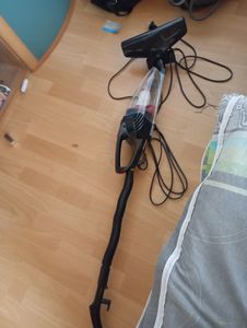 Duronic VC8 Beutelloser Handstaubsauger, 800 Watt, , Teppichreinigungsklasse E, Hartbodenreinigungsklasse D, HEPA-Filter Kunden-Foto 1