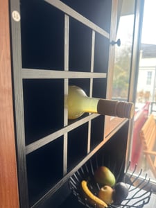 Flieks Küche Hochschrank mit Glastüren, Küchenschrank Küchenbuffet mit Led und Ladefunktion, Highboard mit Weinregal, 105x40x180cm, Weiß Kunden-Foto 2