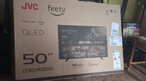 JVC LT-43VRQ3555 QLED Fernseher 43 Zoll Fire TV 4K UHD Smart TV HDR Dolby Vision Atmos, Alexa (2026) Kunden-Foto 1