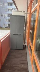 Keter Keter Più Aufbewahrungsschrank - 1 Fachboden - 39x68x83cm - Dunkelgrau/Schwarz Kunden-Foto 4