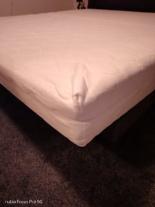 Materac 90x200 cm SELECT MAX DOUBLE 7 stref, twardość H3/H4, pianka termoelastyczna (visco), pianka HR, wysokość ok. 24 cm Zdjęcie produktu od klienta nr 9