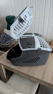 Nobby Hundebox Auto Avior 57,5 x 39,5 cm grau Kunden-Foto 1