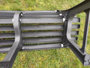 CASARIA® Zahradní lavice Plastová lavice odolná proti povětrnostním vlivům Nosnost 240 kg Opěradlo 3 nohy 145x46cm Zahradní balkonová lavice Ergonomická antracitová barva Fotografie od zákazníka č. 4