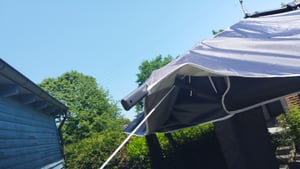 Tente de réception LARS360 Khaki 4 x 4 m à montage rapide, montage en un seul geste, tente pliante, double toit et aération, moustiquaire, imperméable et protection UV, avec panneaux latéraux, sac et accessoires inclus Photo du client 3