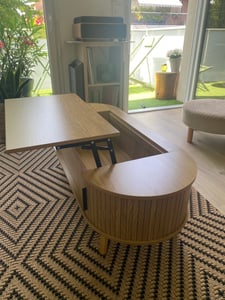 Merax Anhebbarer Couchtisch mit verstecktem Stauraum, Beistelltisch mit 5 Ablageflächen, höhenverstellbare Sofatisch mit MDF & Holzbeine, Holz Kunden-Foto 4
